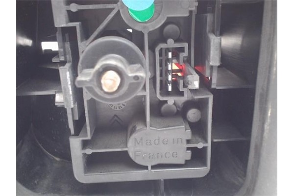 Recambio de piloto trasero izquierdo para citroen xantia berlina referencia OEM IAM   