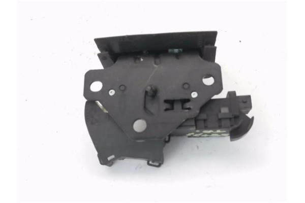 Recambio de cerradura porton para audi a6 avant (4f5) 2.0 tdi referencia OEM IAM 8P4827505C  