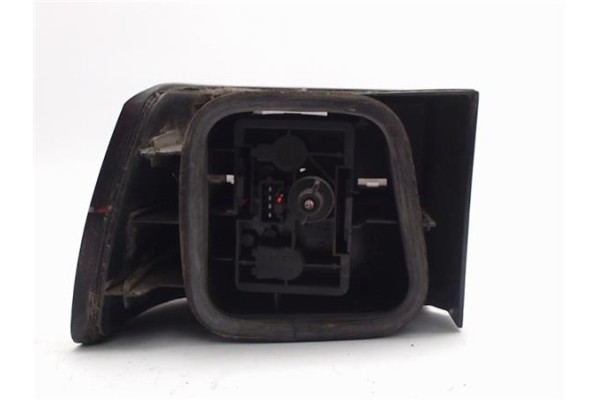 Recambio de piloto trasero derecho para citroen xantia berlina referencia OEM IAM 6351K2  