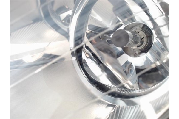 Recambio de faro antiniebla izquierdo para ford mondeo berlina (gd) referencia OEM IAM 3S7115K202AC 0305068001 3S7115K206AE , FO