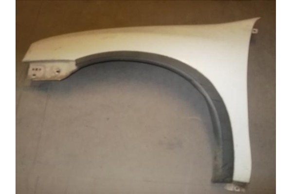 Recambio de aleta delantero izquierda para opel corsa b 1.4 i referencia OEM IAM   