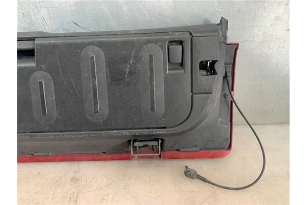 Recambio de porton trasero para citroen c2 1.4 hdi referencia OEM IAM 8701W2  