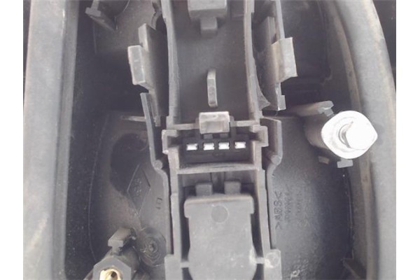 Recambio de piloto trasero izquierdo para renault laguna (b56) referencia OEM IAM   