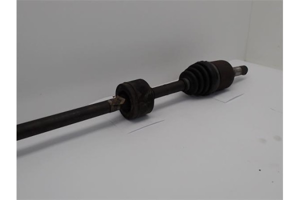 Recambio de palier delantero derecho para fiat punto / grande punto (199) 1.4 referencia OEM IAM 55700559   Recambio de palier delantero derecho para fiat punto / grande punto (199) 1.4 referencia OEM IAM 55700559