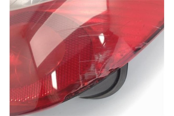 Recambio de piloto trasero derecho para renault laguna ii grandtour (kg0) referencia OEM IAM 8200002472 2347 8200703489 , RENAUL