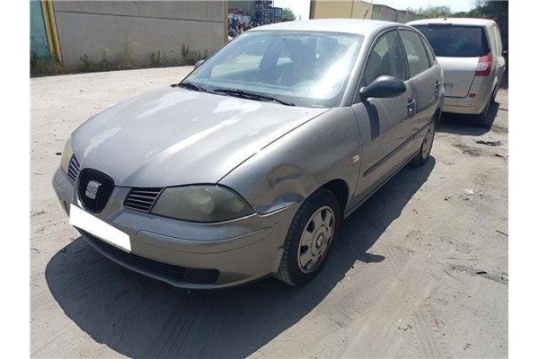 seat ibiza (6l1) del año 2004