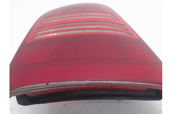 Recambio de piloto trasero izquierdo para skoda octavia combi (1u5) referencia OEM IAM 1U9945095 1U945111 