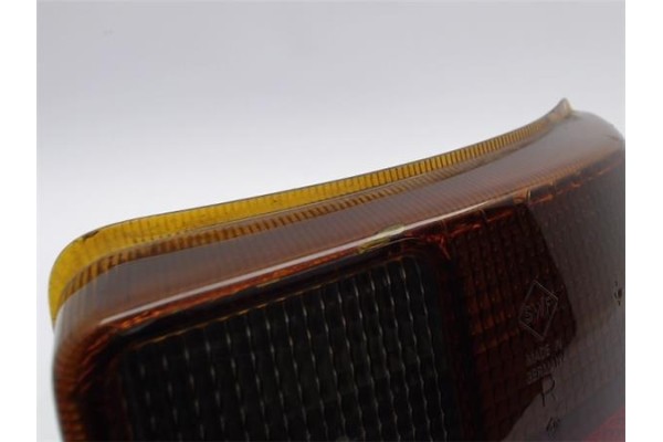 Recambio de piloto trasero derecho para opel astra f berlina referencia OEM IAM 1223148  