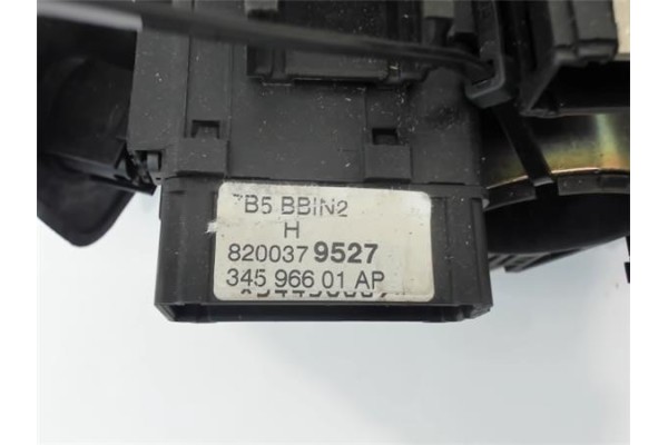 Recambio de mando intermitencia para renault kangoo 4x4 1.9 rapid referencia OEM IAM 8200379527 7701047255 