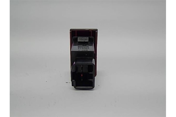 Recambio de interruptor luces emergencia para kia carnival 2.9 td referencia OEM IAM 864W0140  
