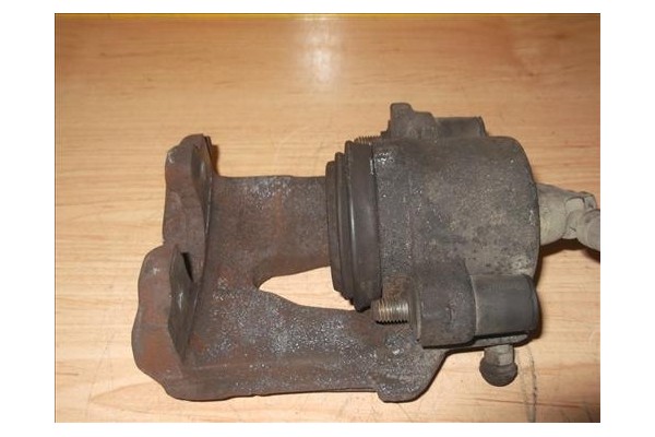 Recambio de pinza freno delantero derecha para volkswagen golf iv berlina (1j1) 1.9 tdi referencia OEM IAM   