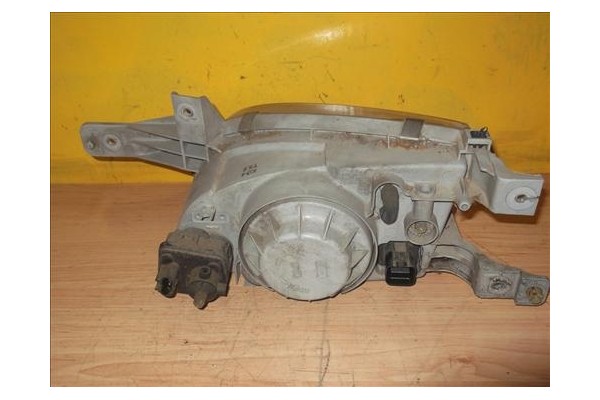 Recambio de faro delantero dcho para hyundai accent (x3) 1.3 referencia OEM IAM   