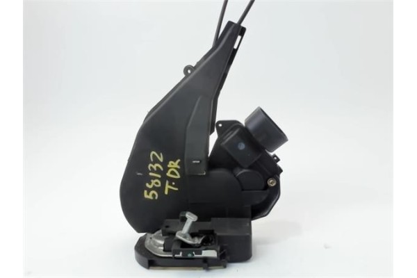 Recambio de cerradura puerta trasero derecha para lexus is (ds2/is2) 2.5 250 v6 referencia OEM IAM 6933053020  