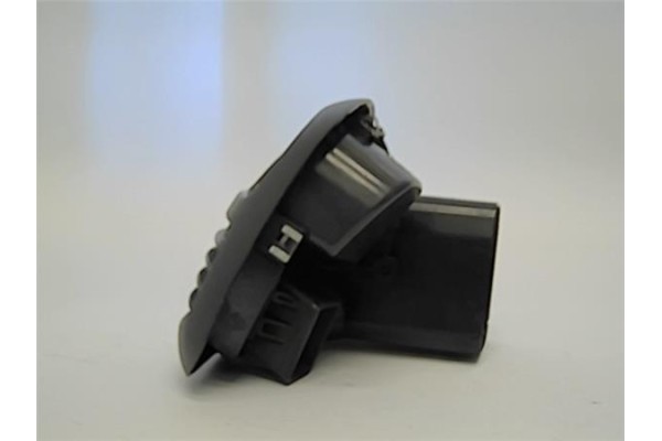 Recambio de conducto ventilacion derecho para peugeot boxer furgón (230l) 2.8 hdi referencia OEM IAM 8212QG  