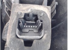 Recambio de piloto trasero izquierdo para renault scenic ii (jm) referencia OEM IAM 8200127704E  