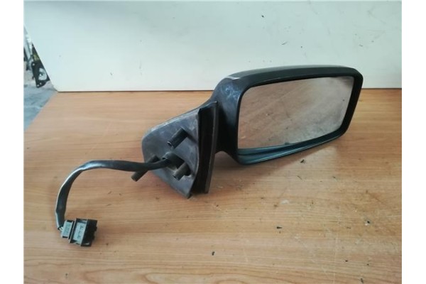 Recambio de retrovisor electrico derecho para seat toledo (1l) 1.8 magnus referencia OEM IAM E9010039  