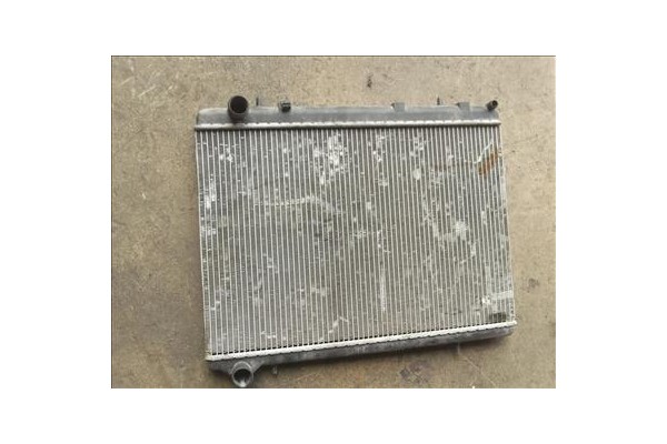 Recambio de radiador para citroen c4 berlina 1.6 hdi referencia OEM IAM   