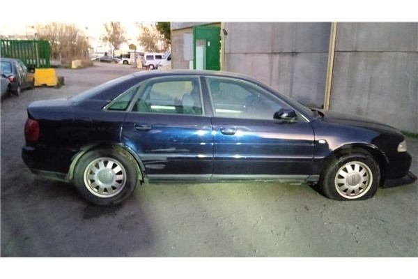 audi a4 berlina (b5) del año 2000