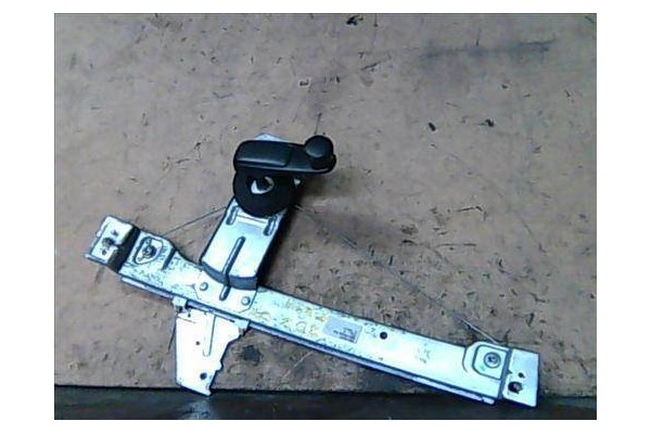 Recambio de elevalunas manual trasero derecho para peugeot 207 1.4 confort referencia OEM IAM   