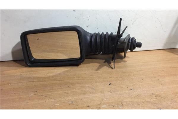 Recambio de retrovisor izquierdo para seat malaga 1.2 spezial referencia OEM IAM E201641  