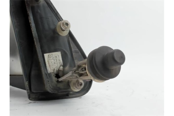 Recambio de retrovisor izquierdo para skoda felicia van referencia OEM IAM 415501409LL  