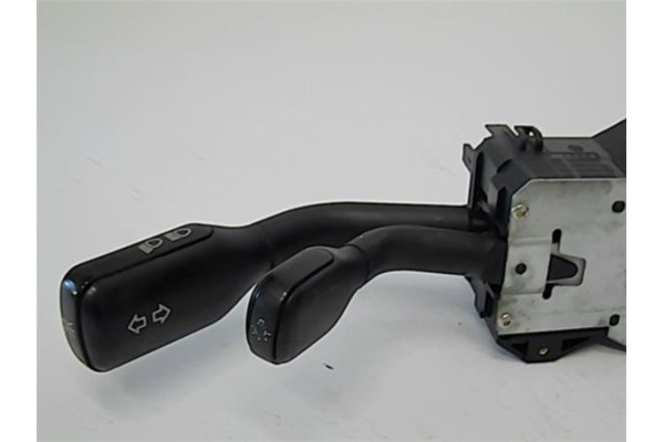 Recambio de mando intermitencia para audi a6 berlina (c4) 2.6 referencia OEM IAM 400953513  