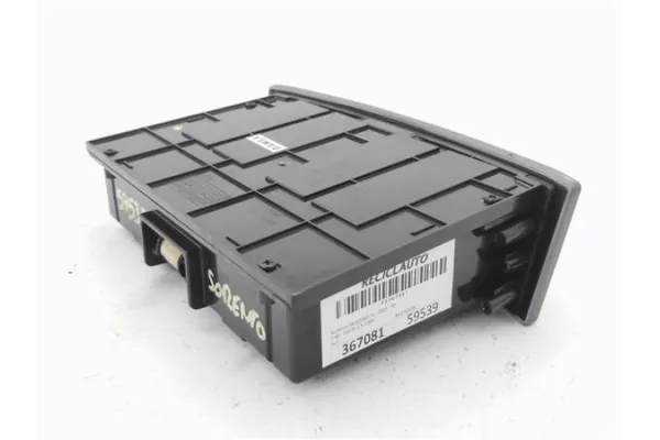 Recambio de cenicero para kia sorento (bl) 2.5 crdi referencia OEM IAM 845703  