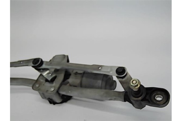 Recambio de motor limpiaparabrisas delantero para mazda 3 berlina (bk) 1.6 cd active+ xcite referencia OEM IAM 4M5117508AA  