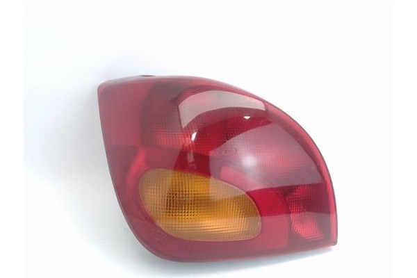 Recambio de piloto trasero izquierdo para ford fiesta berlina referencia OEM IAM 96FG13N004BA  