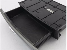 Recambio de cenicero para kia sorento (bl) 2.5 crdi referencia OEM IAM 845703  