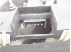 Recambio de piloto trasero izquierdo para ford fiesta berlina referencia OEM IAM 96FG13N004BA  