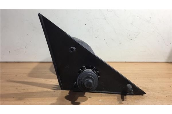 Recambio de retrovisor izquierdo para seat ibiza 0.9 disco referencia OEM IAM TH2027  
