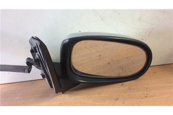 Recambio de retrovisor electrico derecho para nissan almera tino (v10m) 1.8 tekna referencia OEM IAM E11015541  