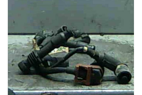Recambio de juego cables bujias para opel vectra b berlina 2.0 i 16v referencia OEM IAM   