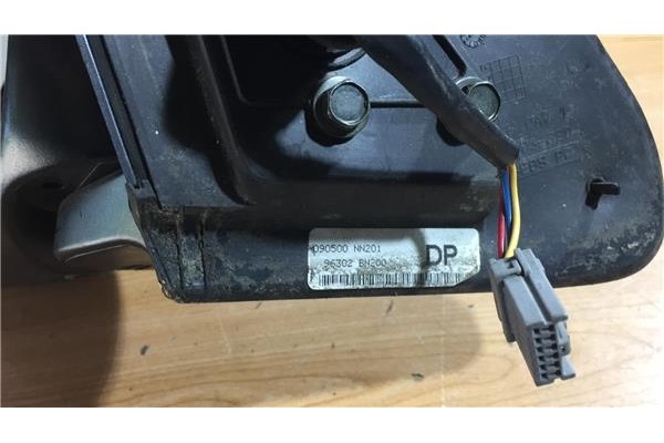 Recambio de retrovisor electrico izquierdo para nissan almera (n16/e) 2.2 comfort referencia OEM IAM 96302BN200  