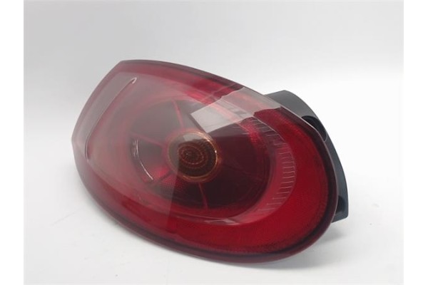 Recambio de piloto trasero izquierdo para fiat ii bravo (198) referencia OEM IAM 51757544 D084 51934335 , FIAT