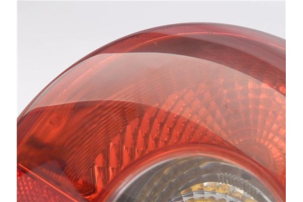 Recambio de piloto trasero derecho para chevrolet matiz 1.0 lpg referencia OEM IAM 96590414  