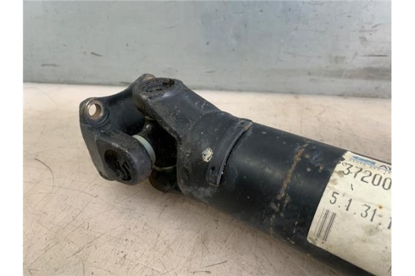 Recambio de cardan delantero para nissan terrano ii (r20) 2.7 td 4wd referencia OEM IAM 372007F001 372000F000 