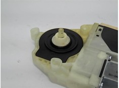 Recambio de motor elevalunas delantero derecho para citroen c4 berlina 1.6 hdi referencia OEM IAM 9681574880  