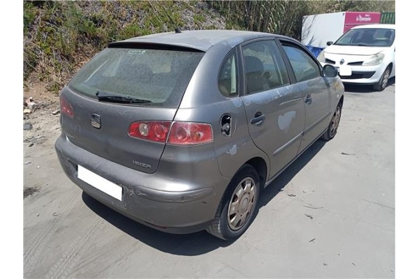seat ibiza (6l1) del año 2004