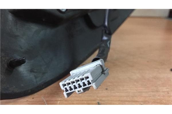 Recambio de retrovisor electrico izquierdo para nissan almera (n16/e) 1.5 acenta referencia OEM IAM E11015806  