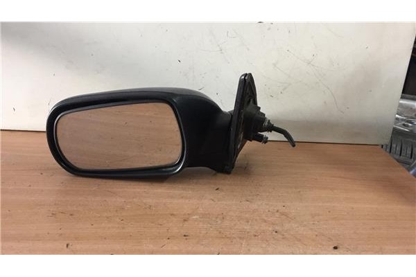 Recambio de retrovisor izquierdo para nissan primera berl./ traveller (p10/w10) 1.6 básico referencia OEM IAM E6019342  