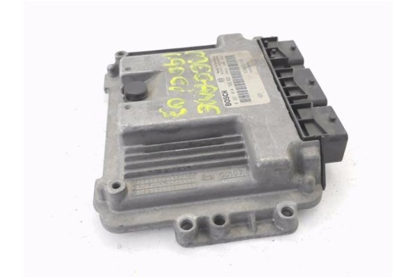 Recambio de centralita para renault megane ii (bm0/1_, cm0/1_) 1.9 dci (bm0g, cm0g) referencia OEM IAM 8200263396 0281010769 