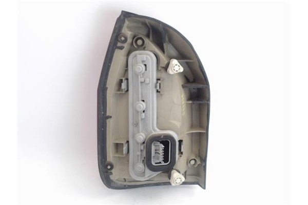 Recambio de piloto trasero derecho para opel zafira a 2.0 dti 16v referencia OEM IAM 62281  