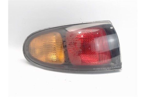 Recambio de piloto trasero izquierdo para daewoo lanos referencia OEM IAM 305895L  