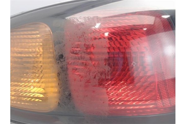 Recambio de piloto trasero izquierdo para daewoo lanos referencia OEM IAM 305895L  