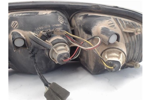 Recambio de piloto trasero izquierdo para daewoo lanos referencia OEM IAM 305895L  