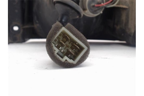 Recambio de piloto trasero izquierdo para daewoo lanos referencia OEM IAM 305895L  