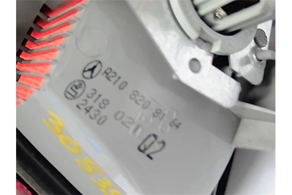 Recambio de piloto trasero izquierdo para mercedes-benz clase e (bm 210) berlina e 320 cdi (210.026) referencia OEM IAM A2108208