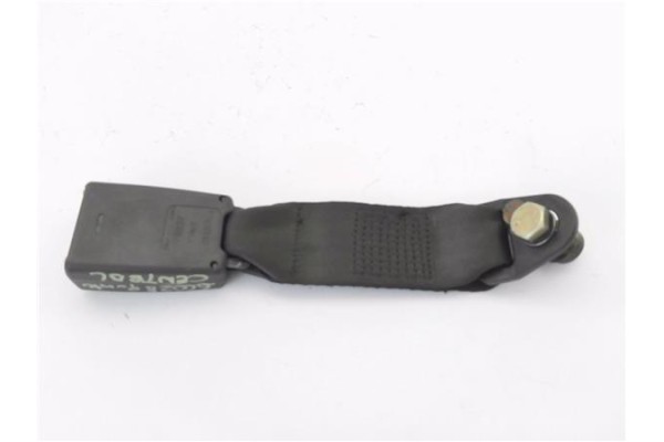 Recambio de anclaje cinturon trasero central para fiat ii punto (188) berlina 1.3 jtd classic referencia OEM IAM 735273339 33009